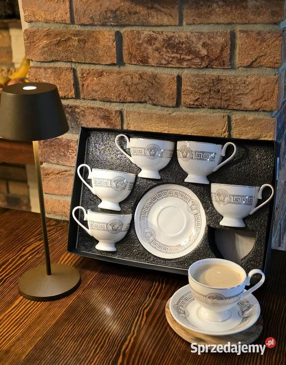 Filiżanki ze spodkami z motywem VERSACE Kraków sprzedam