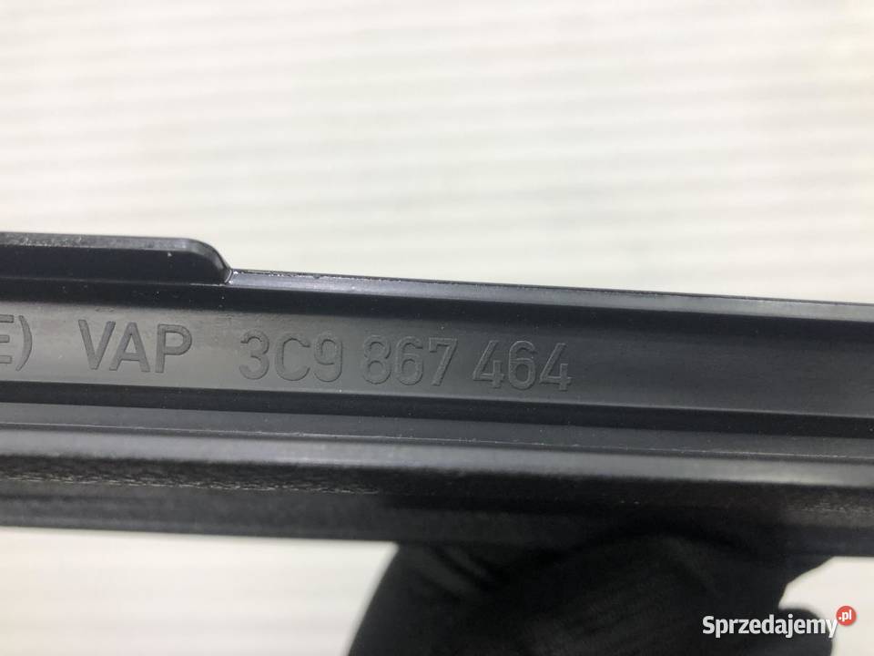 ZAŚLEPKA BOCZKU BAGAŻNIKA VW PASSAT B6 3C9867464 osobowe wielkopolskie sprzedam