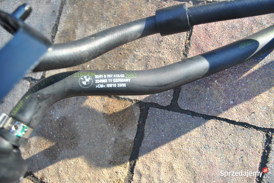 Zbiornik płynu wspomagania z przewodami BMW E60 osobowe Poręba