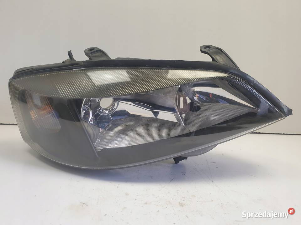 LAMPA PRAWA Opel Astra II G PRZEDNIA prawy przód lubelskie Rudka