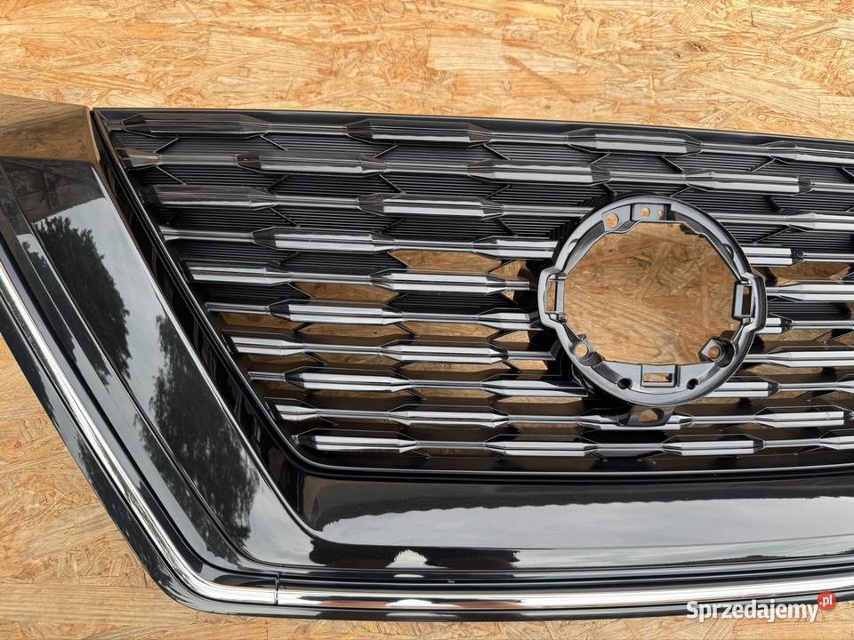 Grill atrapa chłodnicy Nissan xtrail t33 na Międzychód