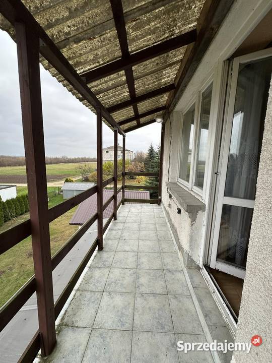 Sprzedam mieszkanie w domu i kawałek działki 0.01m2 Fasty