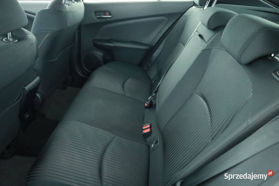 Toyota Prius 18 VVTi HSD tempomat mazowieckie Piaseczno
