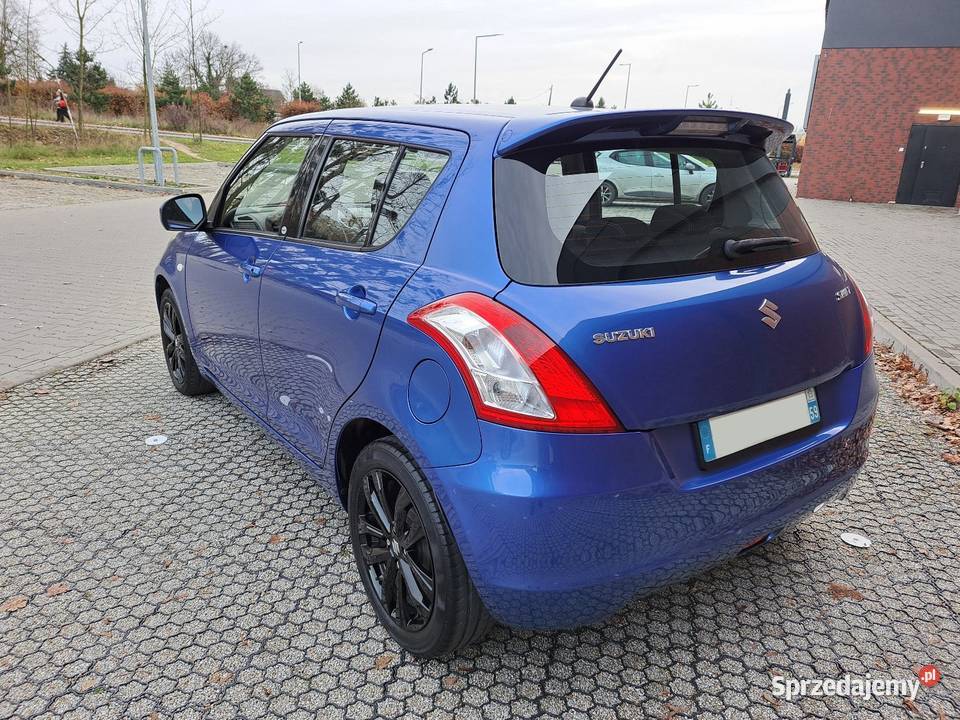 Suzuki Swift V Lift SWIFT in the city 12 Benz 94 Swift