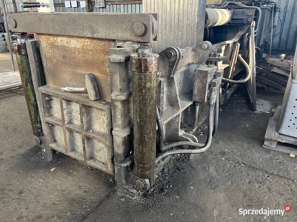 Paczkarka do złomu Huta Zygmunt Legionowo