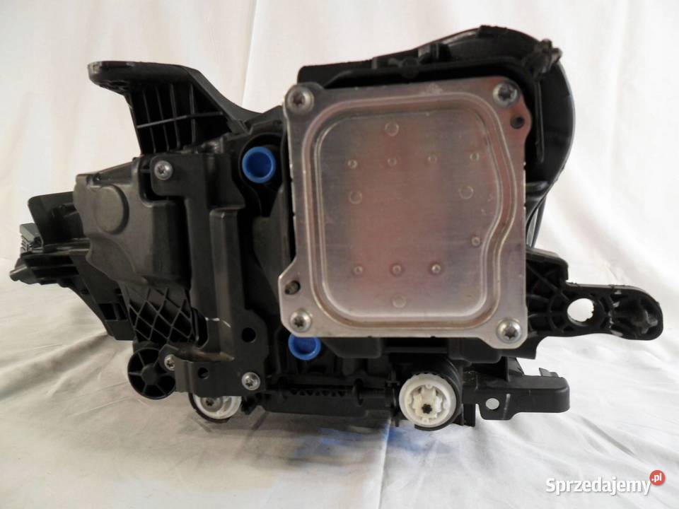 REFLEKTOR PRZÓD STRONA PRAWA VOLVO S60 Lampy przednie Nowy Tomyśl