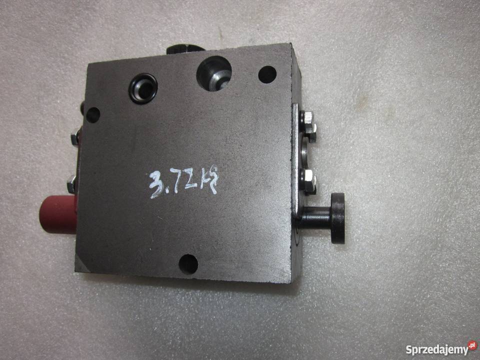 FarmMot 250D rozdzielacz hydrauliczny FarMot Gdańsk