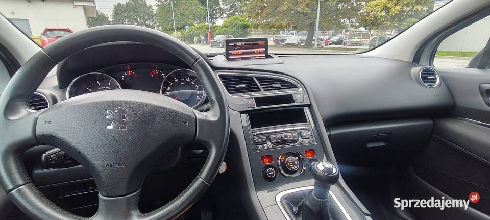 Peugot 5008 16 benzyna mały przebieg 180000km