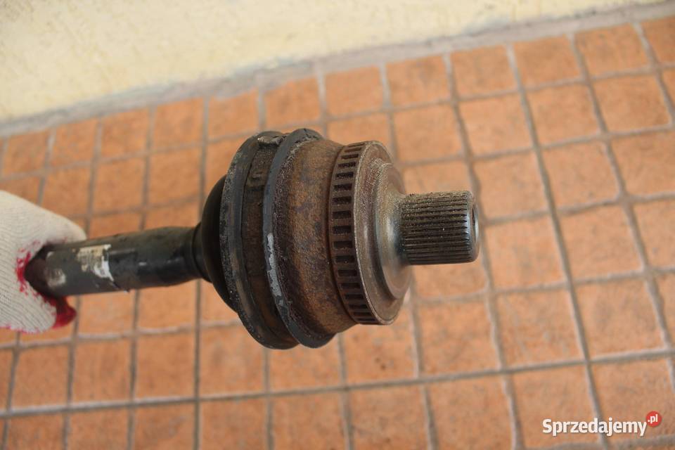 PÓŁOŚ TYŁ TYLNA AUDI A4 B6 25 TDI QUATRRO osobowe