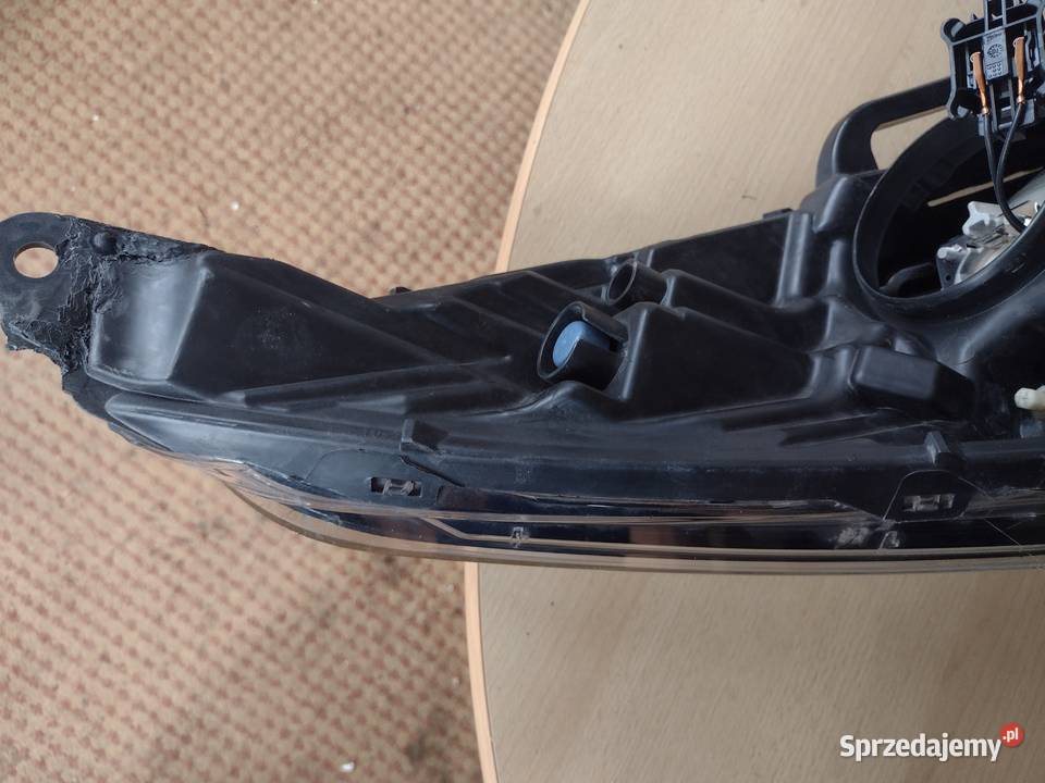 Lampa lewa przednia peugeot 3008 lift łódzkie Aleksandrów Łódzki