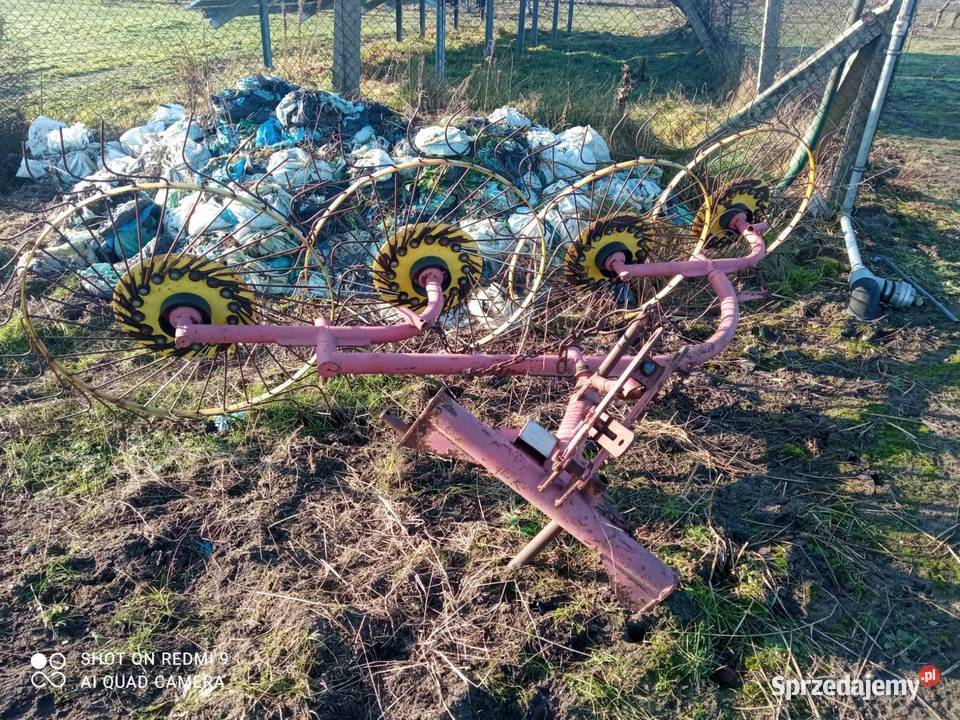 RozsiewaczLejek do nawozuSłoneczko 4 Rozsiewacze nawozów