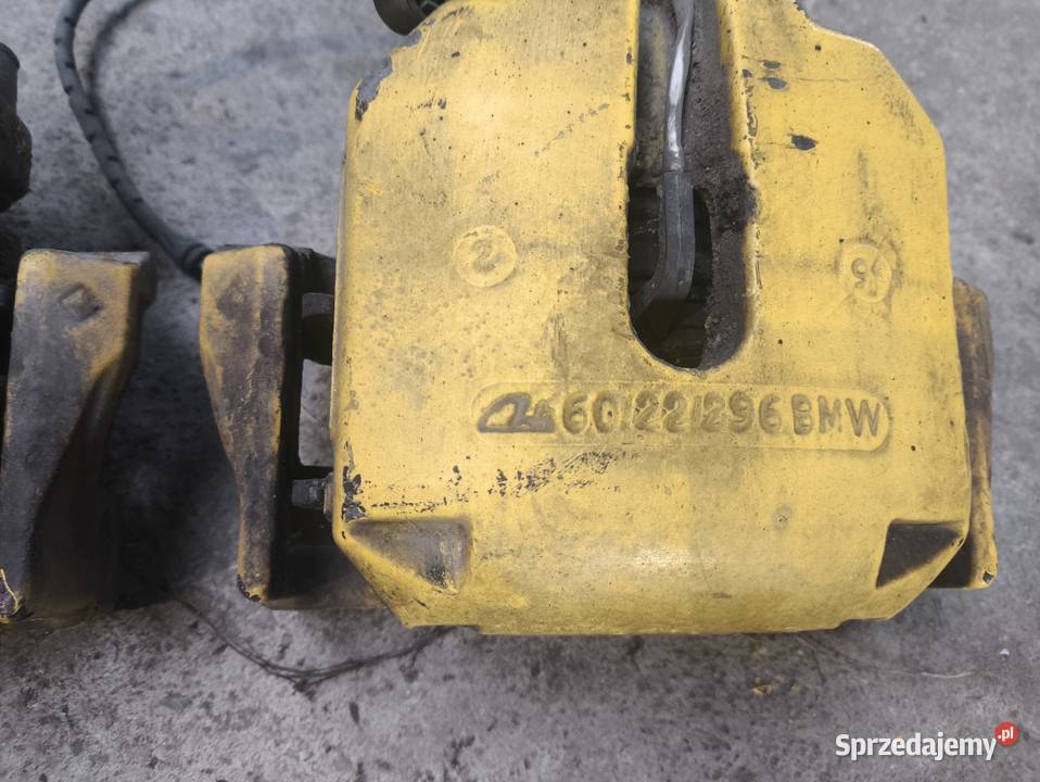 BMW E39 ZACISK HAMULCOWY ZACISKI HAMULCOWE Radom sprzedam