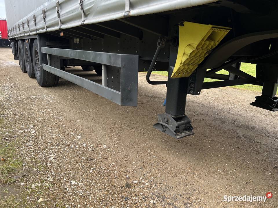 Schmitz CargoBullFirana StandardCoilMulda Rok produkcji 2016 małopolskie Miechów