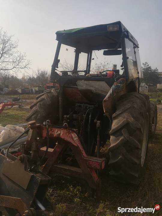 ciagnik do lasu z chwytakiem do drewna Łódź