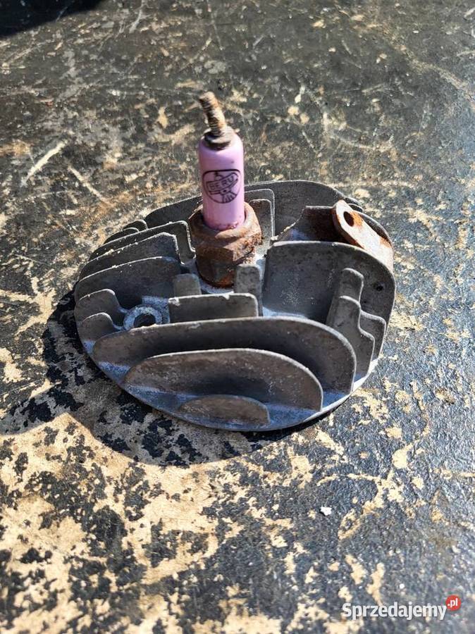 GŁOWICA SILNIKA NSU 16 02 01 003 NSU