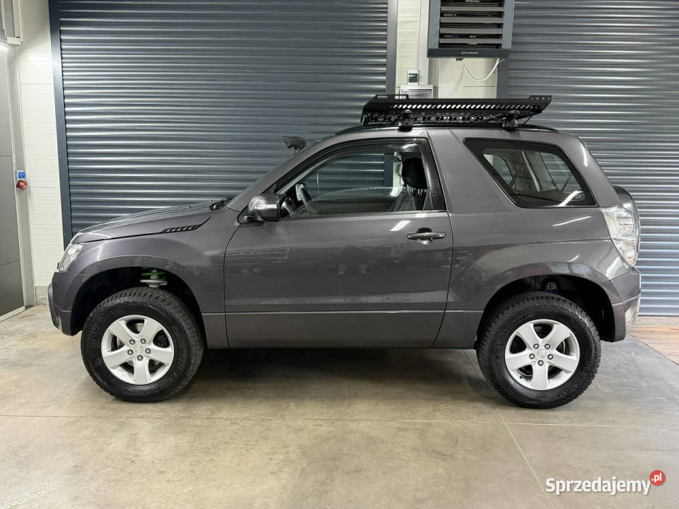 Suzuki Grand Vitara 24 Podniesiona Osłona Chechło