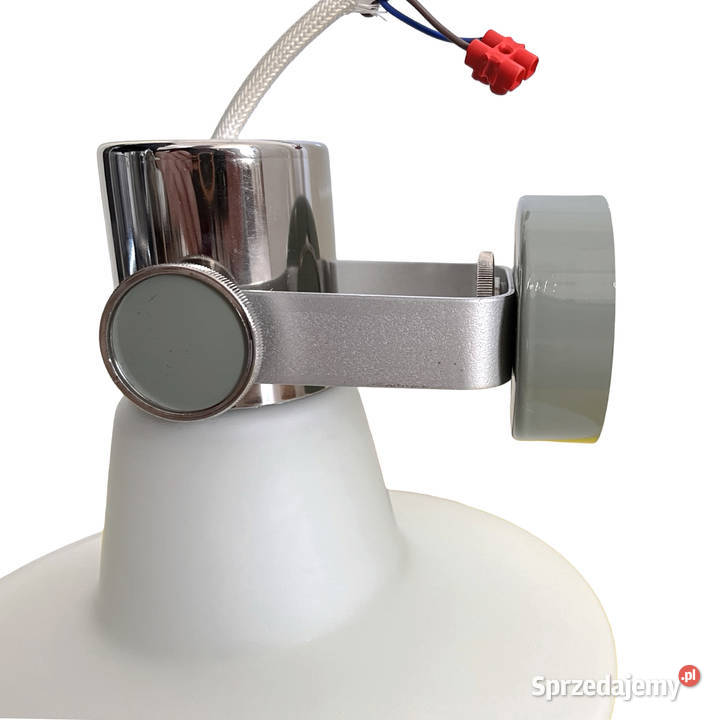 Lampa scienna kinkiet proj Pavel Grus