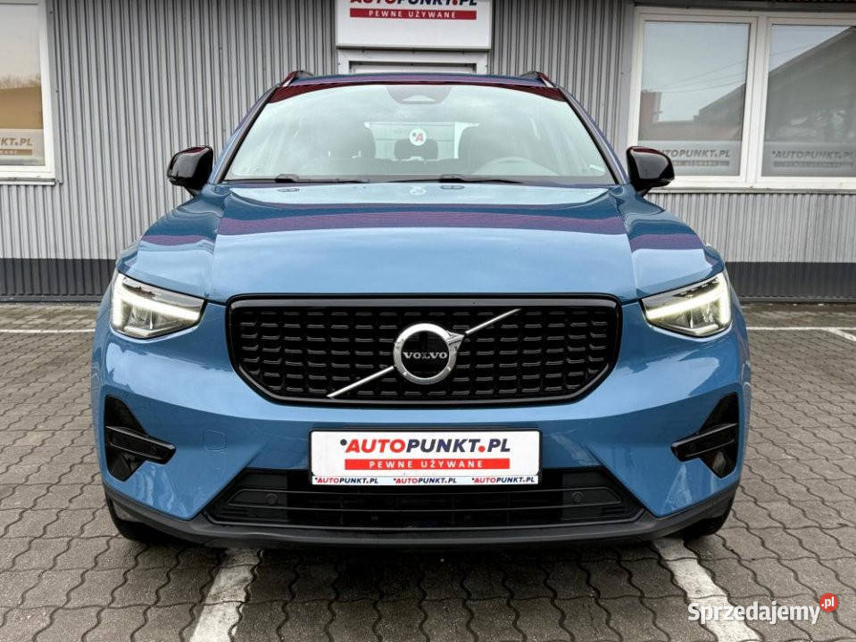 Volvo XC40 2022r Fvat 23 Bezwypadkowy Gwarancja 197KM Rzeszów sprzedam
