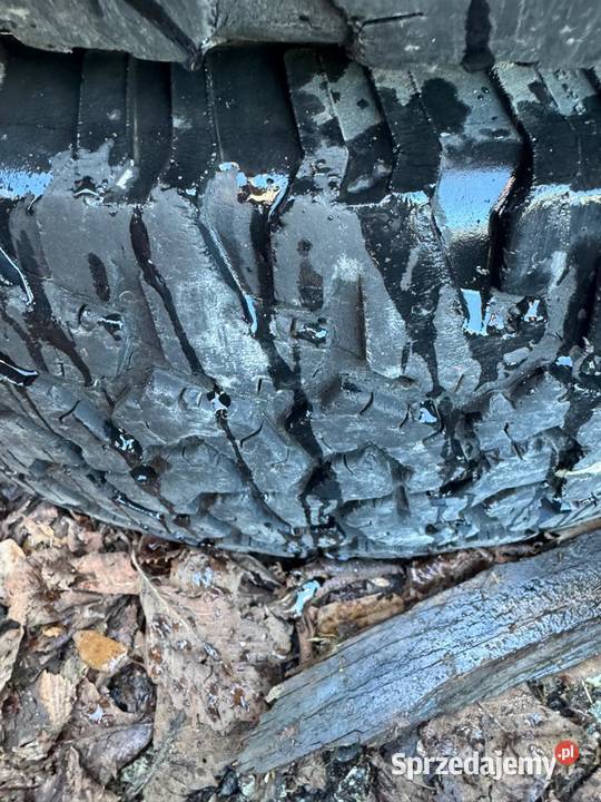 Opony używane wielosezonowe 26560r18 BFGOODRICH sprzedam