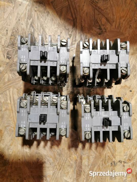 Sprzedam styczniki SLA 16II 32A 24V 50Hz Kiełczów