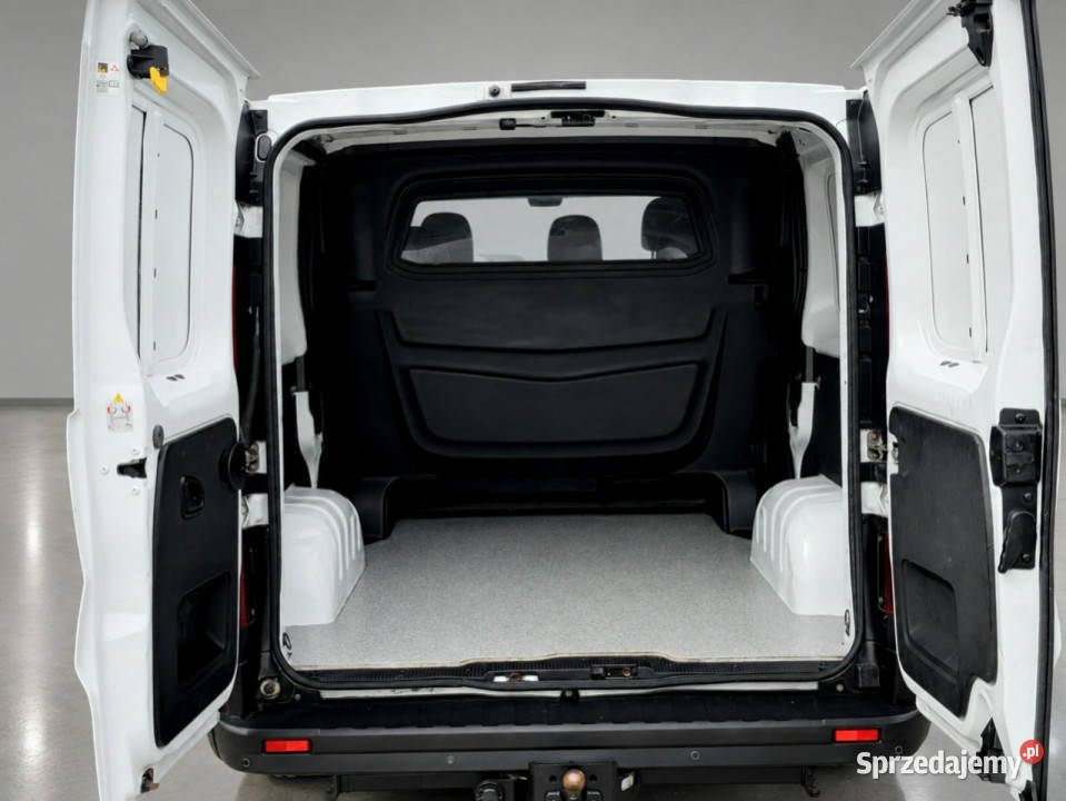 Renault Trafic 16 dCi brygadówka 6 osób Pierwszy 175000km Skępe sprzedam