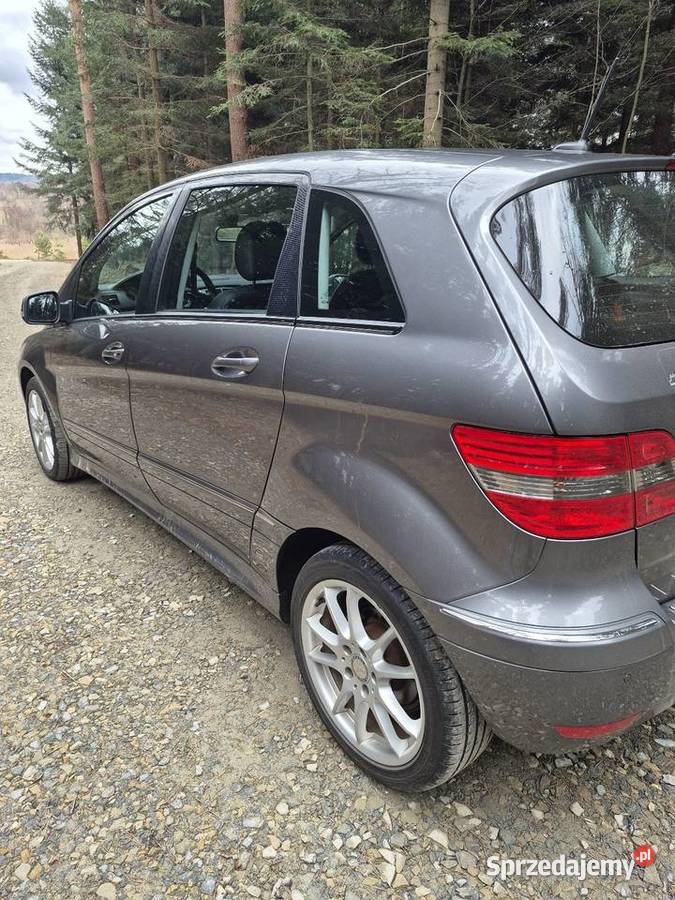 Mercedes benz b180 2010r 17 benzyna benzyna sprzedam