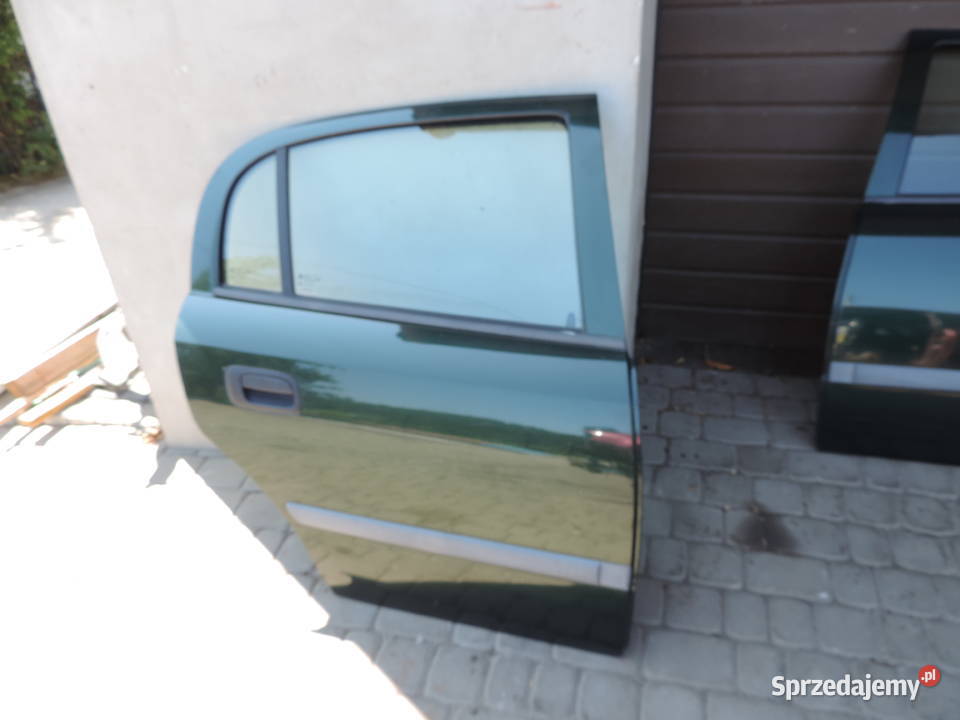 DRZWI PRAWY TYŁ OPEL ASTRA 2 HB 5D Z359 małopolskie