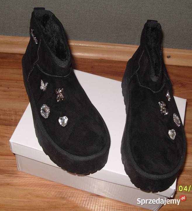 krótkie kozaczki śniegowce z cyrkoniowymi Rawicz sprzedam