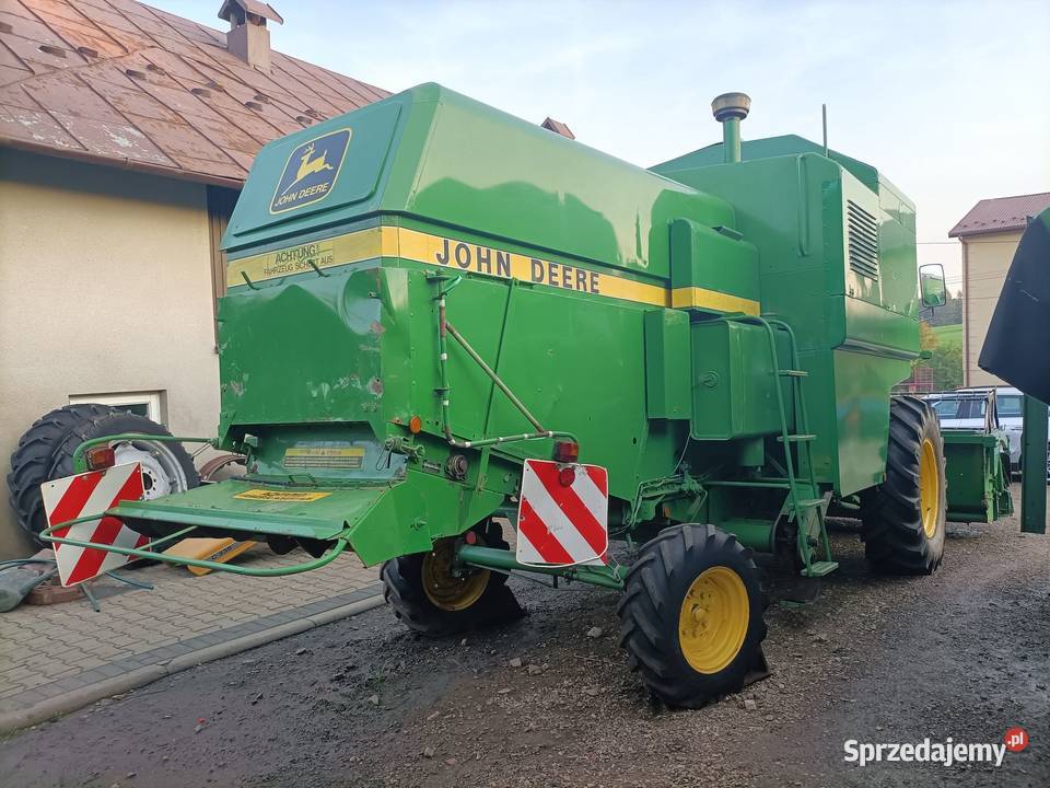 John Deere 1055 ze stołem do rzepaku Rolnictwo Lubcza sprzedam