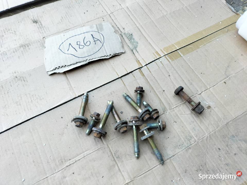 MONDEO MK1 MK2 KOMBI ŚRUBA ŚRUBY TYLNEJ BELKI sprzedam