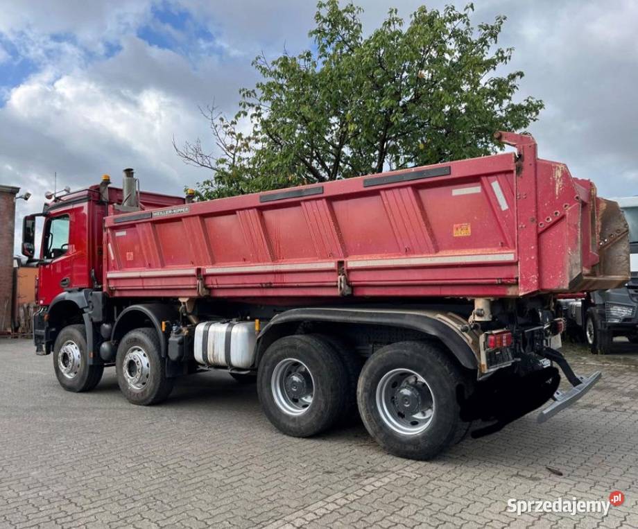 Wywrotka 8x4 Merc nie sprzedam