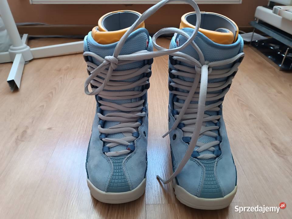 Buty damskie snowboardowe firmy BLATON rozmiar Szczyrk