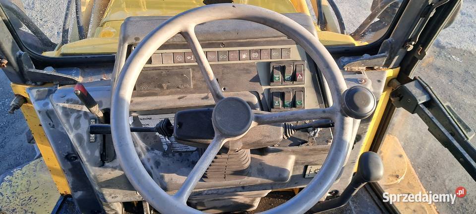 Koparko ładowarka KOMATSU WB93R 4x4 Krokodyl Chełmiec sprzedam