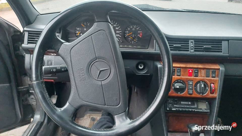 Oryginalna skórzana kierownica w124 e klasa Kierownice Bytów