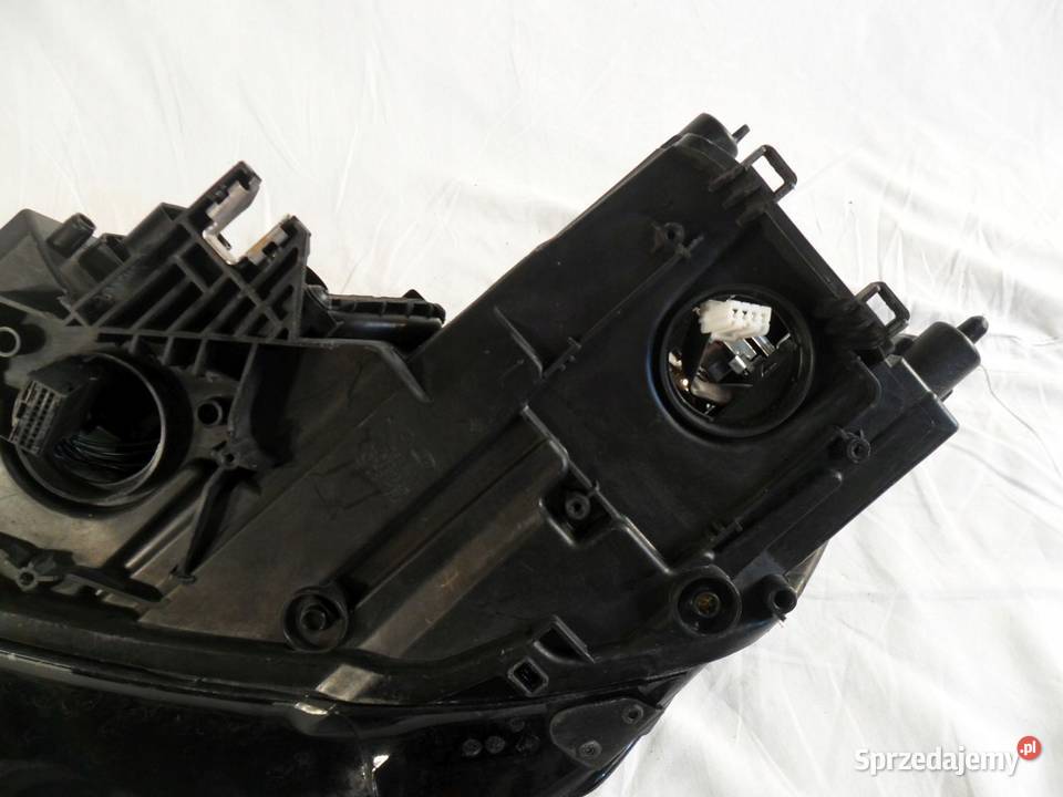 Reflektor XENON Audi A1 8x 2012 lift prawa Nowy Tomyśl