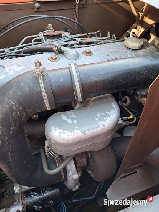 Kombajn Dronningborg d7200 Massey Ferguson Burzenin