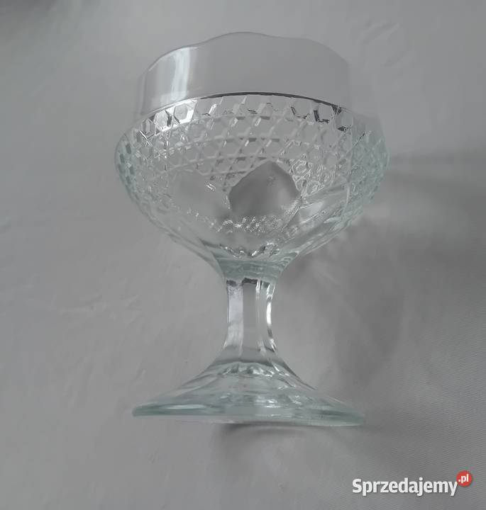 Pucharek cukiernica na stopie model Kwiatek HSG Porcelana i szkło Koźminek