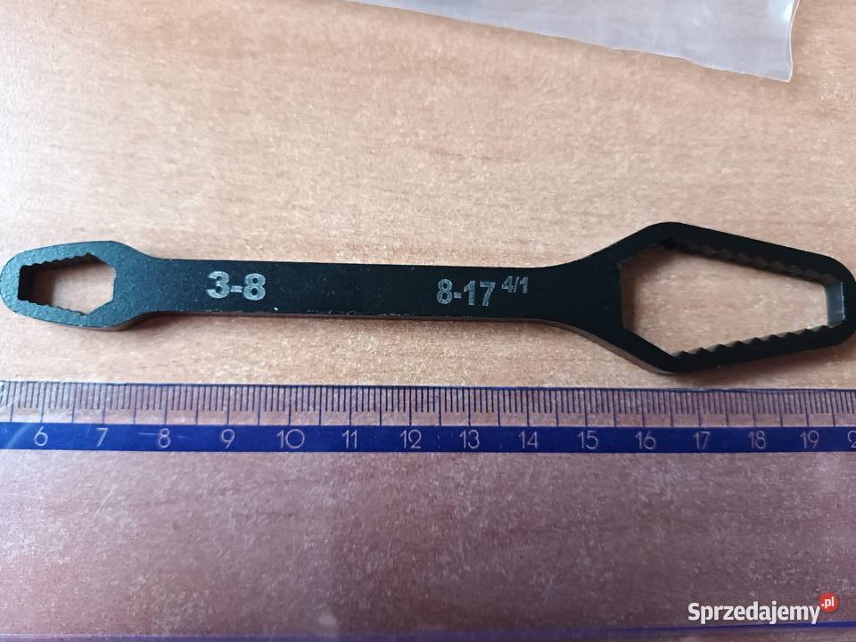 Uniwersalny klucz samozaciskowy 818mm Ręczne pomorskie Rumia