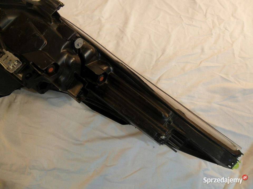 Reflektor Przód strona lewa Toyota CHR I MM192 osobowe Nowy Tomyśl