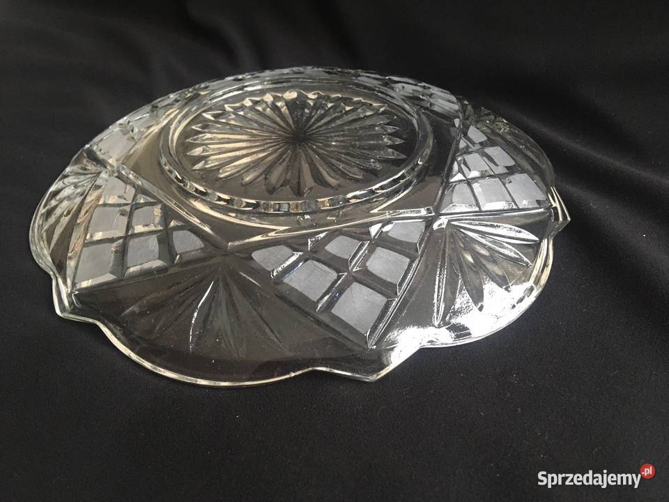 PRL Hortensja stara patera talerz matowe szkło Kołobrzeg