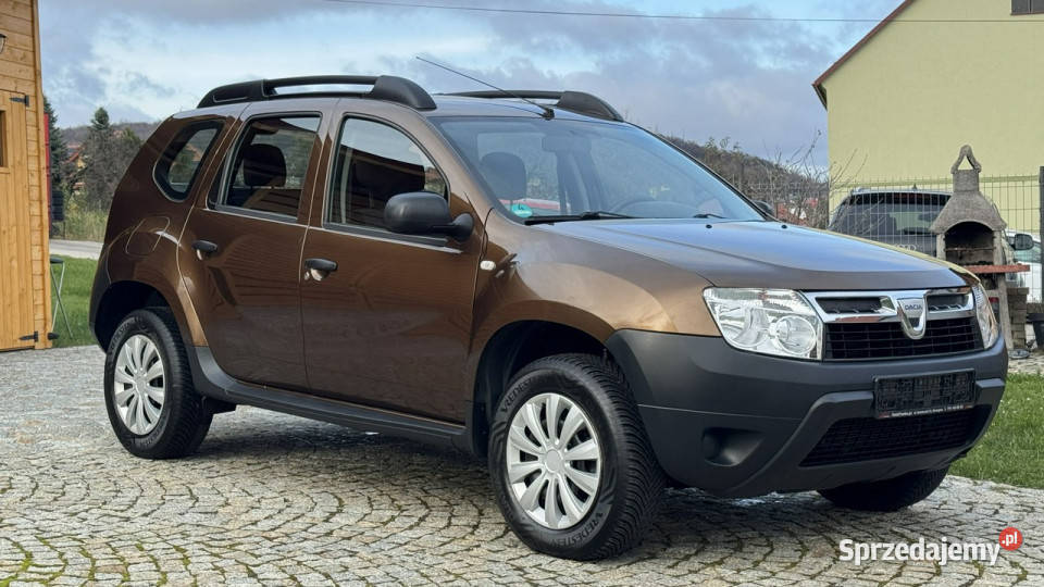 Dacia Duster 16 Benzyna 105 z Niemiec ABS Strzegom sprzedam