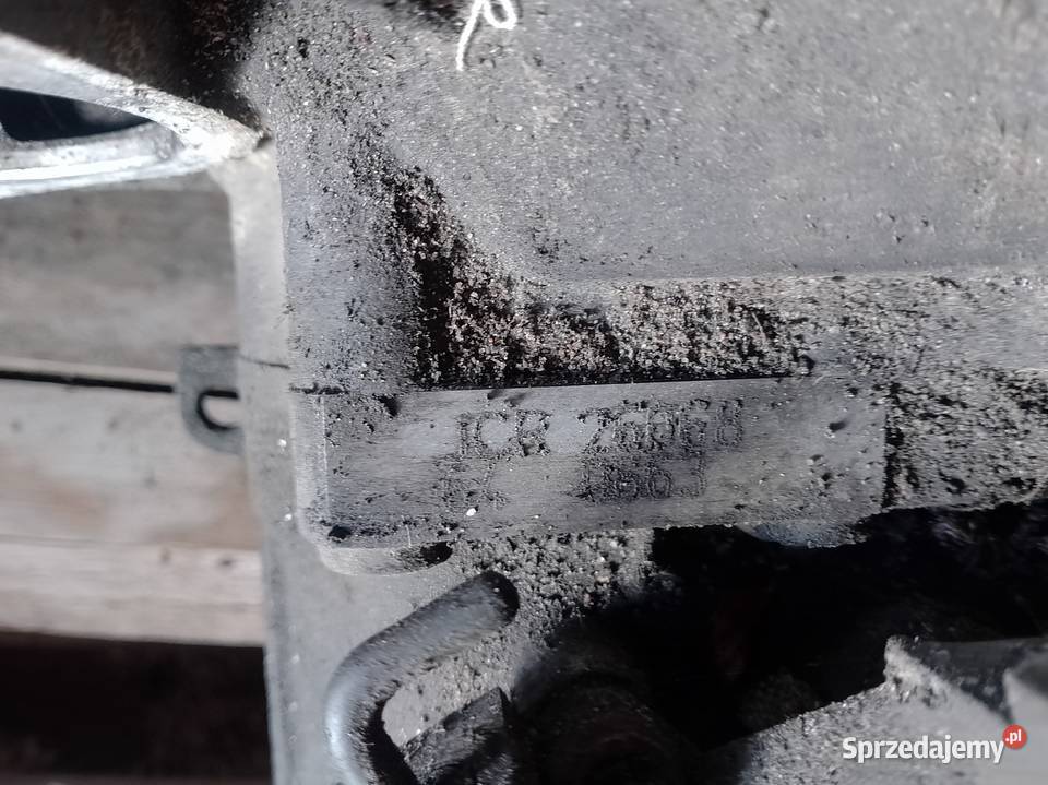 Skrzynia biegów golf 5 19 jcr Szamocin