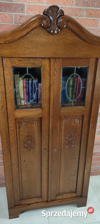 Piękna biblioteka witryna dębowa lubuskie Łagów