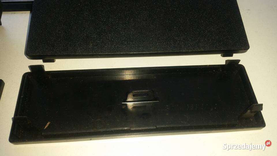 Zaślepka radia mercedes w123 w124 tapicerki samochodowe