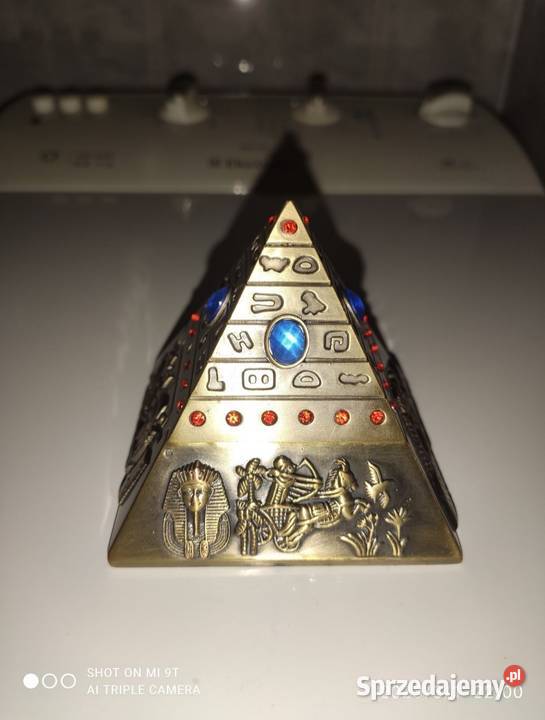Popielnica popielniczka egipt ozdobna złota Figurki i rzeźby Kołobrzeg