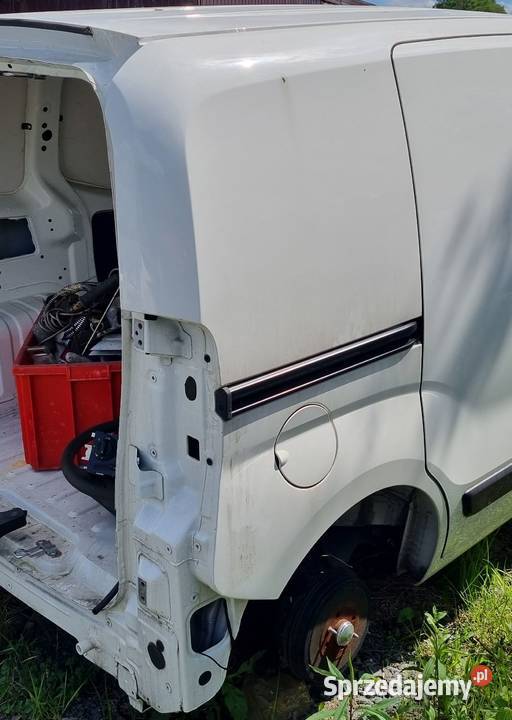 FIAT NEMO CITROEN BIPPER FIORINO BŁOTNIK PRAWY Rok produkcji 2015 Kolbuszowa
