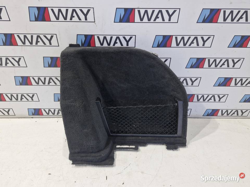 BMW E91 BOCZEK BAGAŻNIKA PRAWY Wyposażenie wnętrza sprzedam