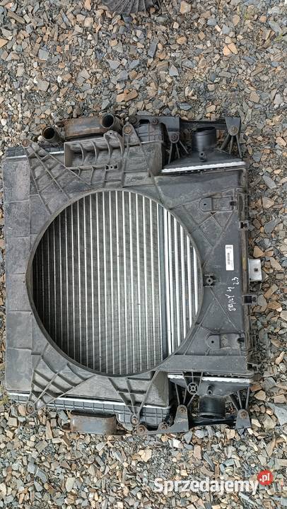 Pas przedni przód chłodnica intercooler Iveco Radłów