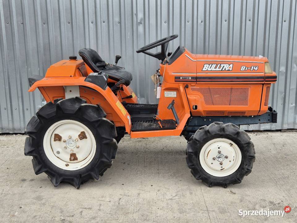 Traktorek traktor KUBOTA B114D 44 Małuszyn