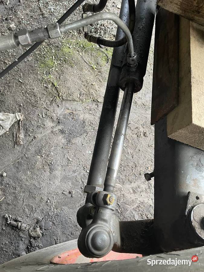 Silownik tylnej osi skrętu Claas Dominator Namysłów